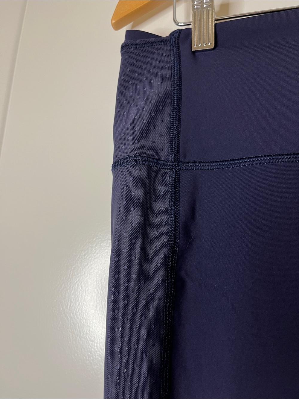 lululemon athletica Navy Blue High-Rise Mesh Leggings - Picture 3 of 5
